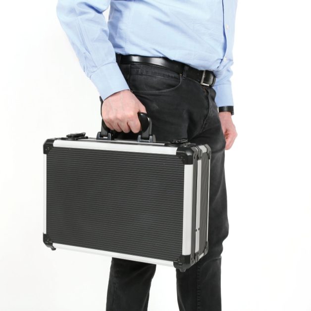 BW 2054E/E-100 Worker 100 darabos szerszámkészlettáskában, általánoskarbantartáshoz