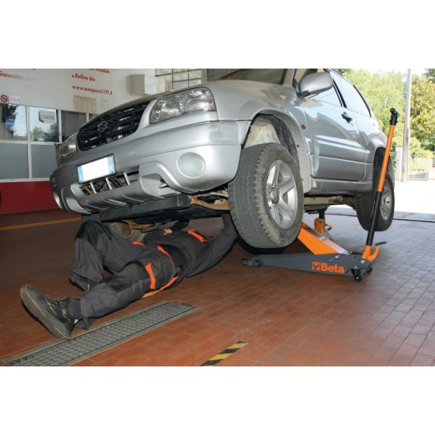 3030H/2T MAGAS HIDRAULIKUS EMELŐ, 2T, 6 KERÉKKEL
