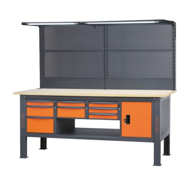 C58BCA-W2,1/O 2,1 m széles, teljes munkapad, fa munkalappal, 8 fiókkal és ajtós modullal