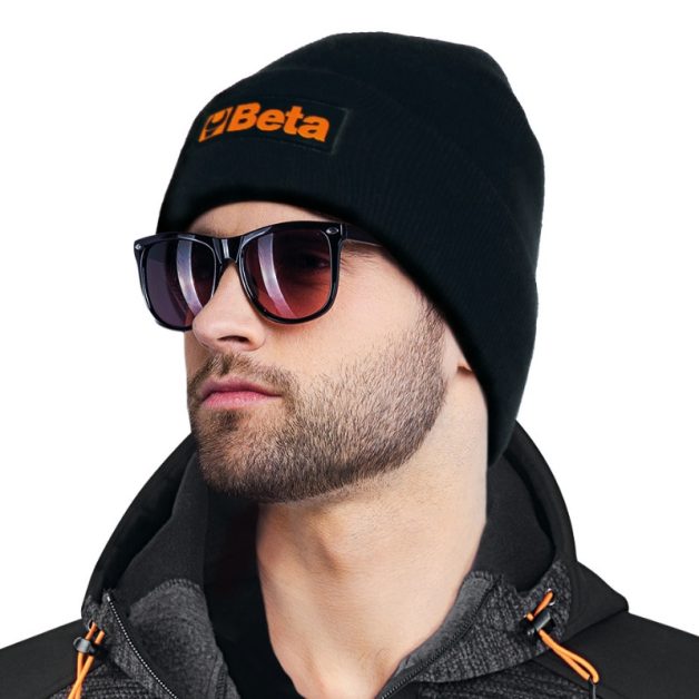 7980RN Kötött téli sapka,
egy méretben